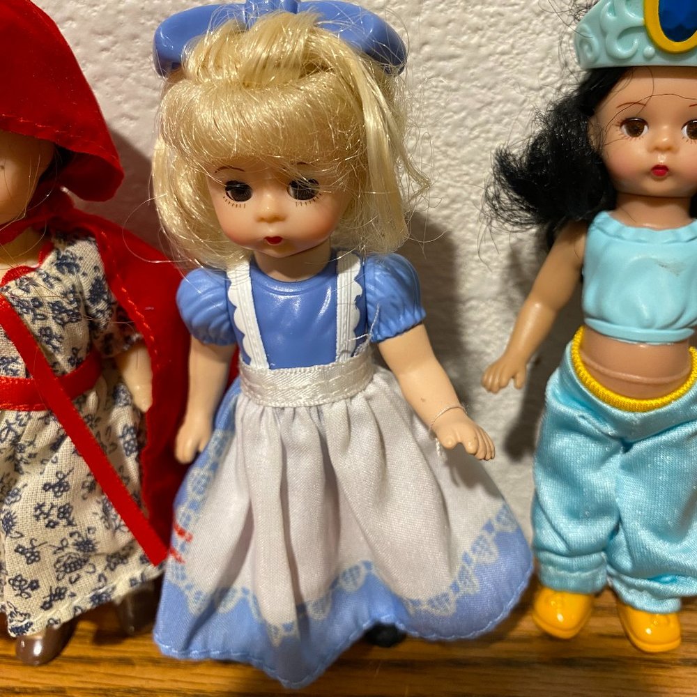 Six Madame Alexanders Doll Assortment - Picture 6 of 14